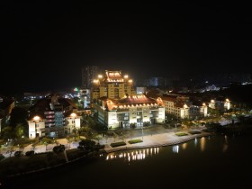 “嘉园”夜景