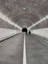 隧道的尽头是什么