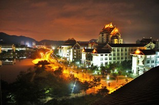 光的盛宴之灯光的狂欢