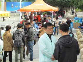 献血的嘉庚学子