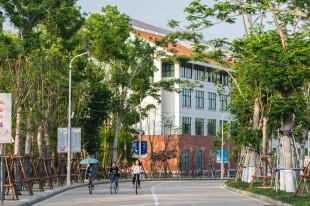 青春，有你相伴