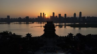 黄昏下的滕王阁