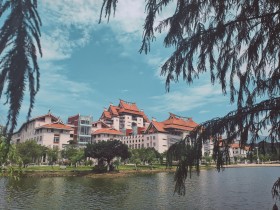 在&ldquo;嘉&rdquo;