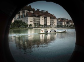 通向&ldquo;远方&rdquo;