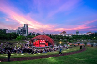 相约&ldquo;小巨蛋&rdquo;！