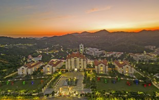 &ldquo;嘉园&rdquo;夜色