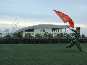 乘风破浪 勇往直前