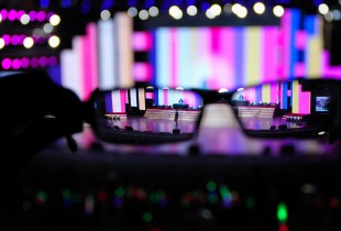 相拥，在最感动的时刻