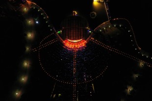 “小巨蛋”的星星